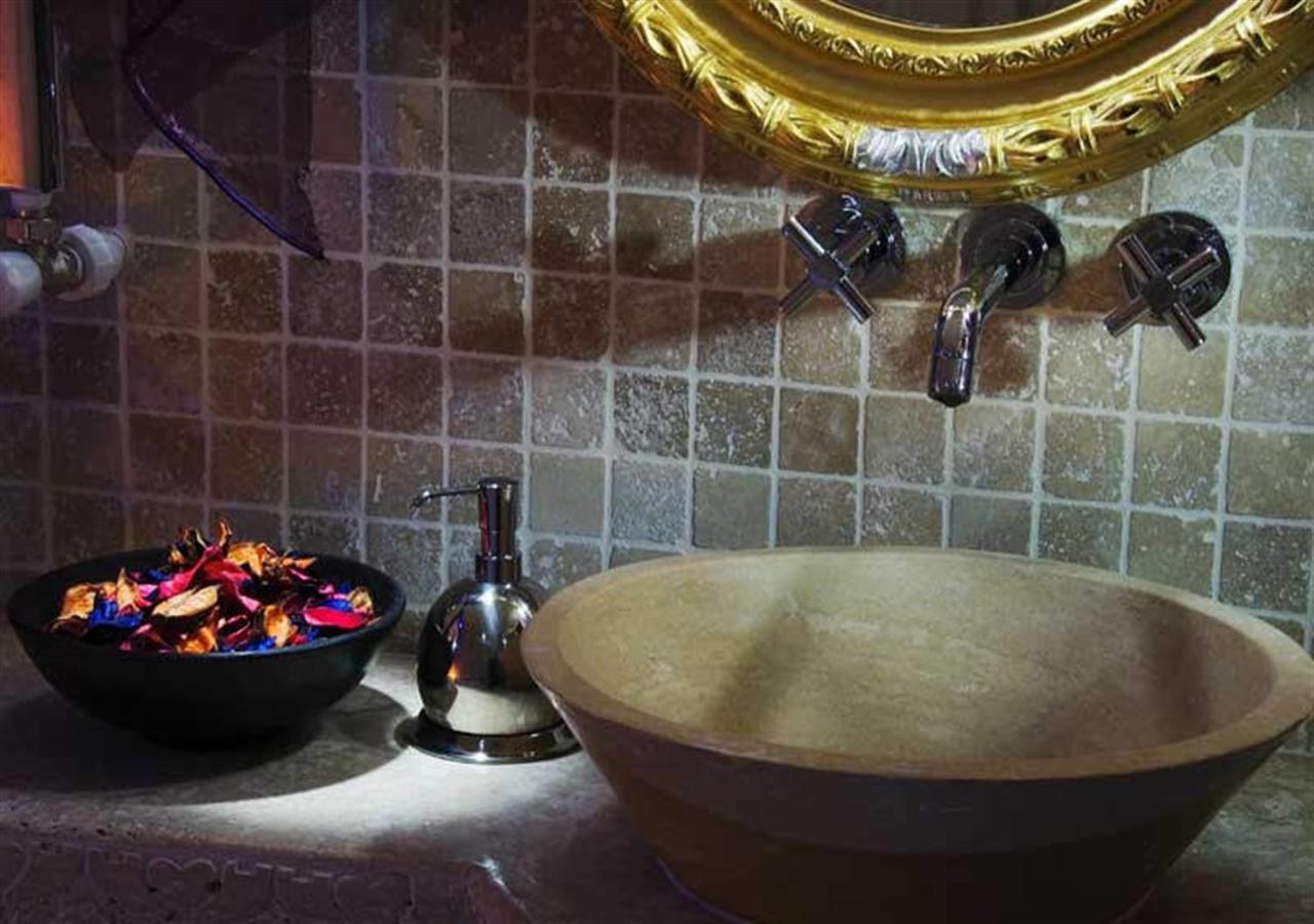 Cappadocia Perimasali Cave Hotel Урґюп Екстер'єр фото